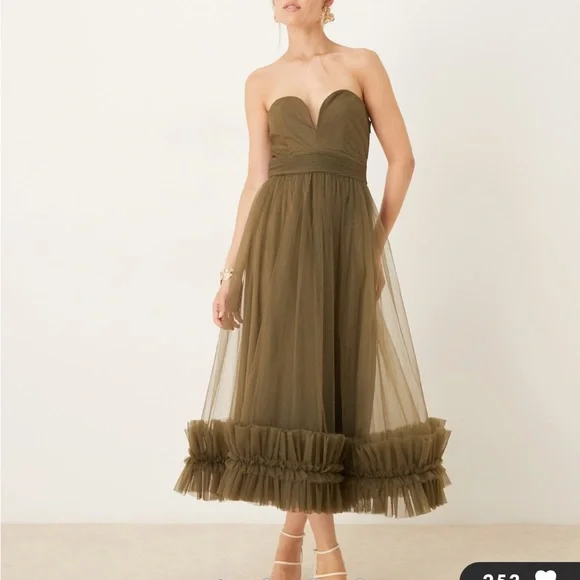 Elegant Strapless Olive Dress - Picture 1 of 10